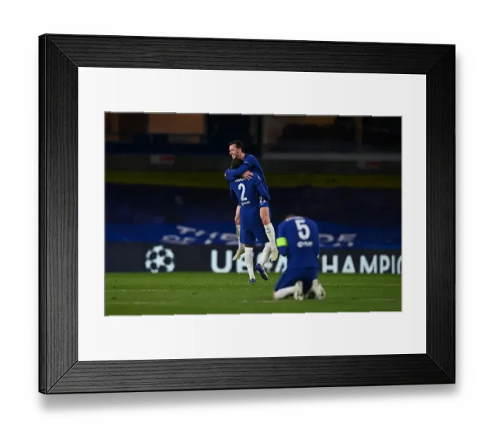 Framed Print : Chelsea Celebrate Semi-Final Victory Over Real Madrid in Empty Stamford Bridge Framed Print : Chelsea Celebrate Semi-Final Victory Over Real Madrid in Empty Stamford Bridge