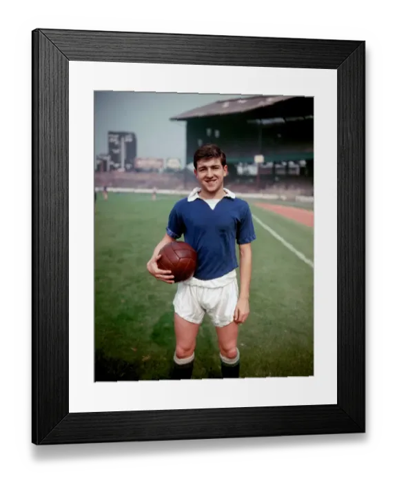 Framed Print : Chelsea Soccer Team: Terry Venables at Division One Photocall Framed Print : Chelsea Soccer Team: Terry Venables at Division One Photocall