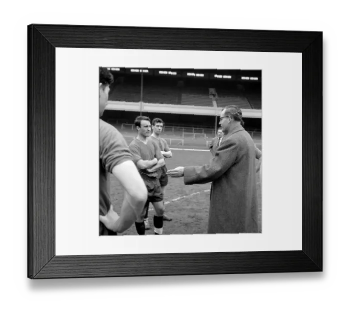 Framed Print : Soccer - England Training - Highbury Stadium