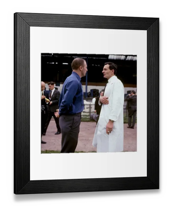 Framed Print : Tommy Docherty and Harry Medhurst: Chelsea Manager and Trainer Prepare for FA Cup Final Against Tottenham Hotspur (at Stamford Bridge)