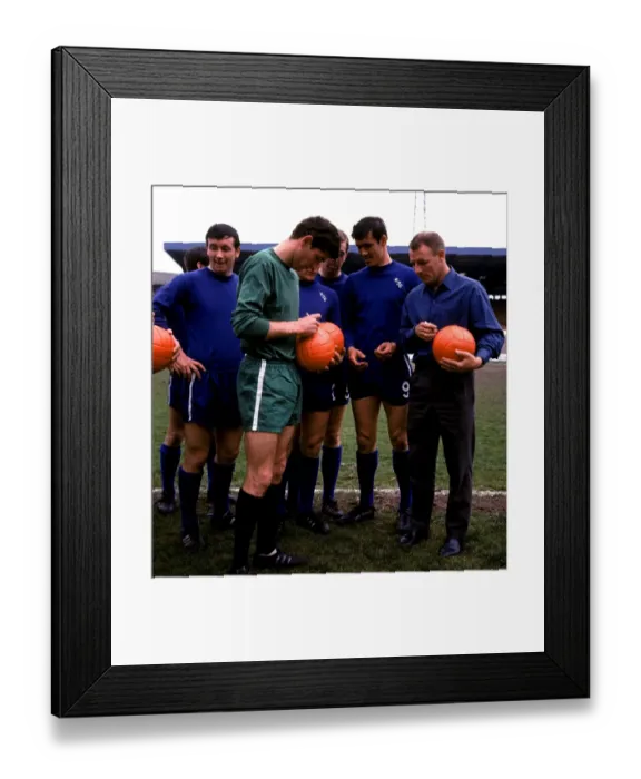 Framed Print : Chelsea Footballers and Manager Sign Footballs Ahead of FA Cup Final: John Boyle, Peter Bonetti, Tony Hateley, and Tommy Docherty