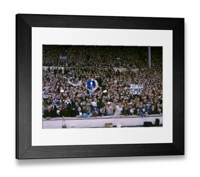 Framed Print : Soccer - FA Cup - Final - Chelsea v Tottenham Hotspur Framed Print : Soccer - FA Cup - Final - Chelsea v Tottenham Hotspur