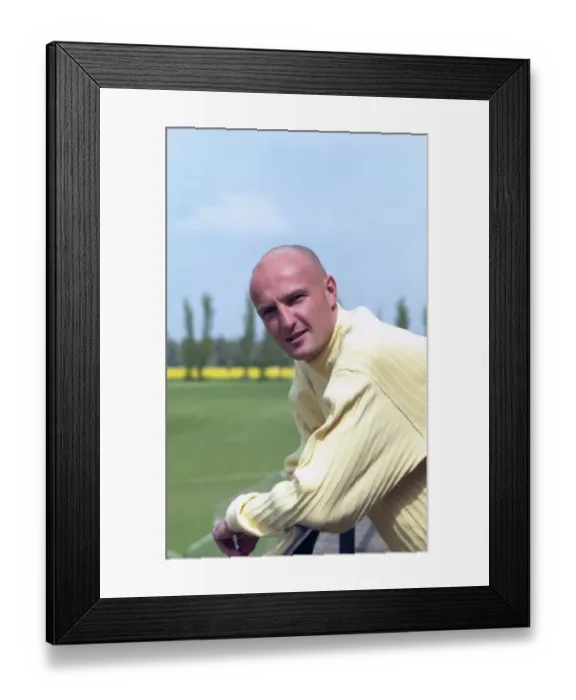 : Soccer - FA Carling Premiership - Portrait of Chelseas Frank Leboeuf : Soccer - FA Carling Premiership - Portrait of Chelseas Frank Leboeuf