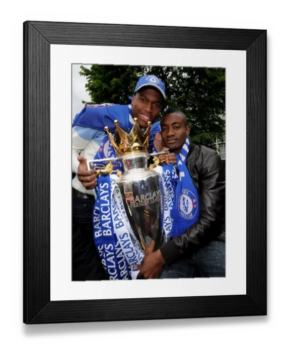 : Chelsea FC Champions: Daniel Sturridge and Salomon Kalou Celebrate with the Premier League Trophy during the Victory Parade (2010, London)