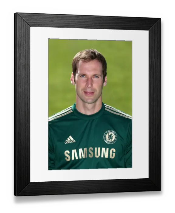 Framed Print : Soccer - Chelsea Squad Photocall - Season 2013 / 14 - Cobham Training Ground Framed Print : Soccer - Chelsea Squad Photocall - Season 2013 / 14 - Cobham Training Ground