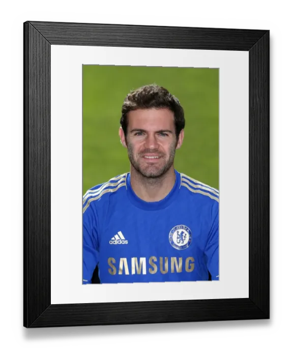 Framed Print : Soccer - Chelsea Squad Photocall - Season 2013 / 14 - Cobham Training Ground Framed Print : Soccer - Chelsea Squad Photocall - Season 2013 / 14 - Cobham Training Ground