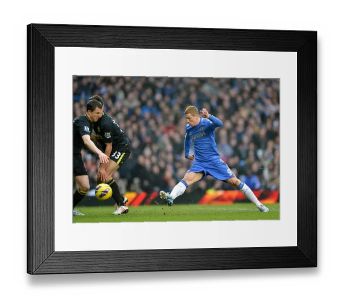 Framed Print : Fernando Torres in Action: Chelsea vs. Wigan Athletic (Stamford Bridge, 9th February 2013) Framed Print : Fernando Torres in Action: Chelsea vs. Wigan Athletic (Stamford Bridge, 9th February 2013)