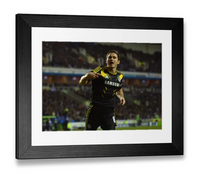 Framed Print : Frank Lampard's Double: Chelsea's Thrilling Victory Over Reading in the Barclays Premier League (30th January 2013)