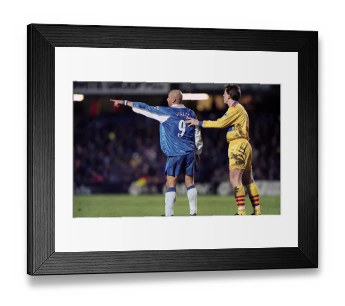 Framed Print : Gianluca Vialli Leads Chelsea Against Crystal Palace, Stamford Bridge - March 11, 1998