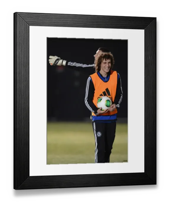 Framed Print : Chelsea FC's David Luiz in Focus: Training at Marinos Town Ground for FIFA Club World Cup, Yokohama, Japan (December 2012) Framed Print : Chelsea FC's David Luiz in Focus: Training at Marinos Town Ground for FIFA Club World Cup, Yokohama, Japan (December 2012)