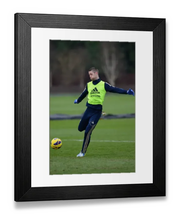 Framed Print : Chelsea FC: Gary Cahill in Action at January 2013 Premier League Training Session, Cobham Training Ground Framed Print : Chelsea FC: Gary Cahill in Action at January 2013 Premier League Training Session, Cobham Training Ground