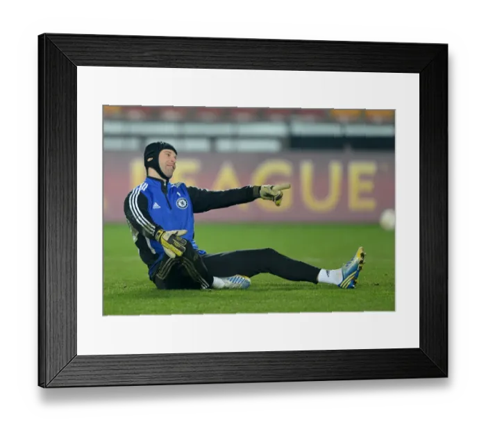 Framed Print : Chelsea FC: Petr Cech's Intense Focus during UEFA Europa League Training at Generali Arena Framed Print : Chelsea FC: Petr Cech's Intense Focus during UEFA Europa League Training at Generali Arena