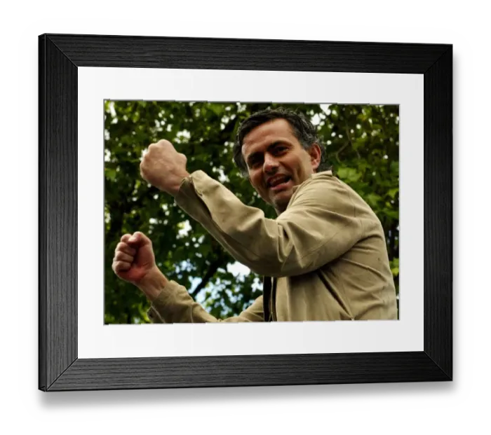 Framed Print : Soccer - FA Barclays Premiership - Chelsea Trophy Parade - London Framed Print : Soccer - FA Barclays Premiership - Chelsea Trophy Parade - London