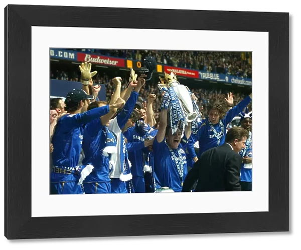 John Terry Celebrates Premier League Glory with Chelsea at Stamford Bridge (2005-2006)
