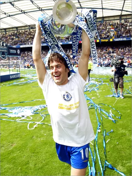 Joe Cole's Triumphant Premier League Victory Celebration with Chelsea FC: Champions 2005-2006 vs Manchester United at Stamford Bridge