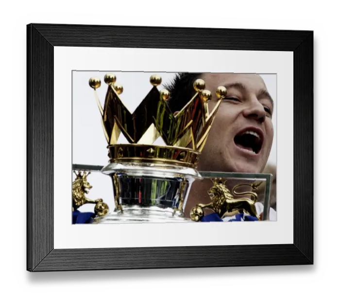 Framed Print : Soccer - Chelsea Victory Parade - Edinburgh Framed Print : Soccer - Chelsea Victory Parade - Edinburgh