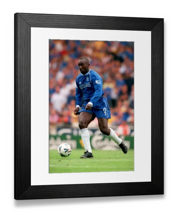 Framed Print : Soccer - FA Charity Shield - Chelsea v Manchester United Framed Print : Soccer - FA Charity Shield - Chelsea v Manchester United