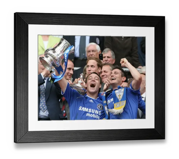 Framed Print : Chelsea's John Terry and Frank Lampard: FA Cup Victory Celebration over Manchester United at Wembley Stadium (2007)