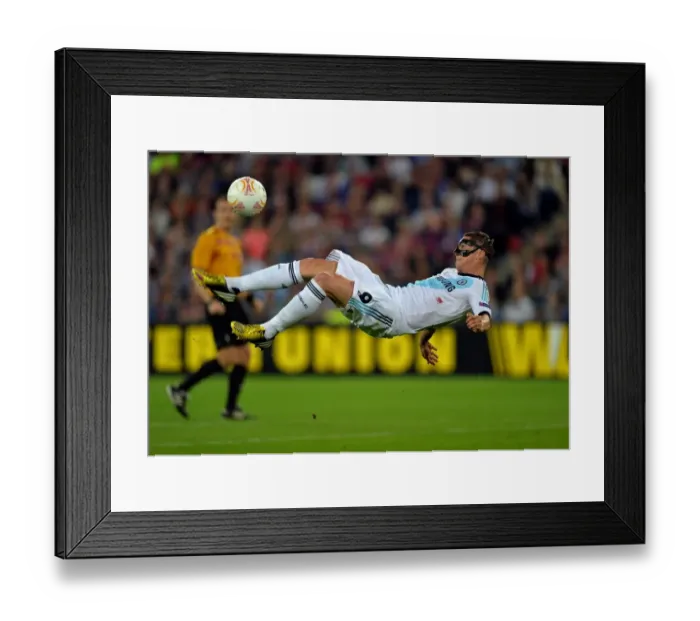 Framed Print : Fernando Torres Thrilling Overhead Kick Attempt in Chelsea's Europa League Semi-Final Clash with FC Basel (Basel vs. Chelsea, St. Jakob-Park, 25th April 2013) Framed Print : Fernando Torres Thrilling Overhead Kick Attempt in Chelsea's Europa League Semi-Final Clash with FC Basel (Basel vs. Chelsea, St. Jakob-Park, 25th April 2013)