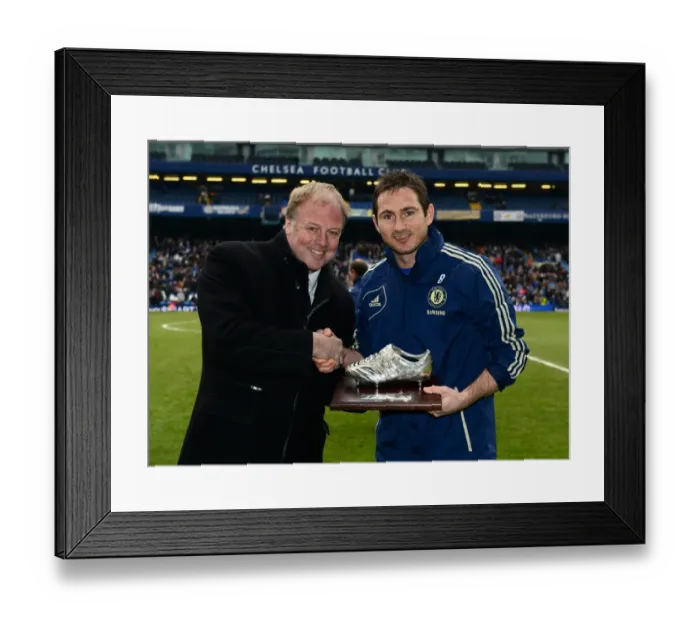 Framed Print : Chelsea's Frank Lampard Celebrates Milestone 200th Goal Against Manchester United in FA Cup Quarter Final Replay (April 1, 2013) Framed Print : Chelsea's Frank Lampard Celebrates Milestone 200th Goal Against Manchester United in FA Cup Quarter Final Replay (April 1, 2013)