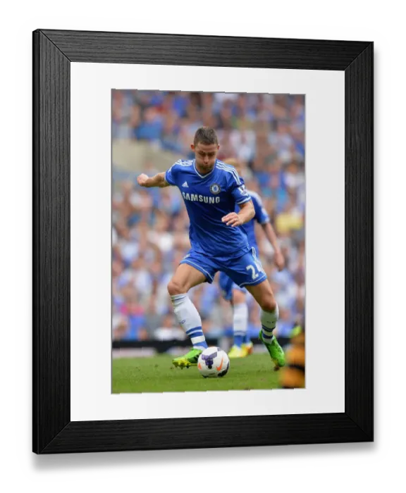 Framed Print : Gary Cahill in Action: Chelsea vs. Hull City Tigers, Barclays Premier League (18.08.2013) Framed Print : Gary Cahill in Action: Chelsea vs. Hull City Tigers, Barclays Premier League (18.08.2013)