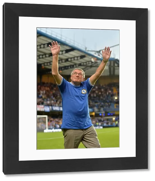 Chelsea Legends: Bobby Tambling Reunites with Stamford Bridge at Half-time vs. Fulham (21st September 2013)