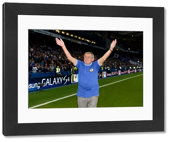 Chelsea Legend Bobby Tambling Returns to Stamford Bridge: A Heartwarming Half-Time Reunion (September 21, 2013)
