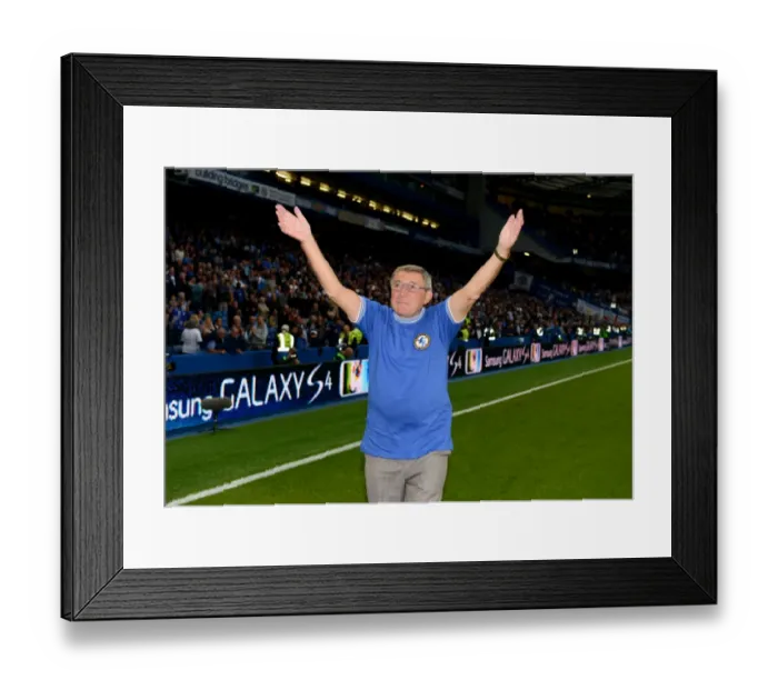 Framed Print : Chelsea Legend Bobby Tambling Returns to Stamford Bridge: A Heartwarming Half-Time Reunion (September 21, 2013) Framed Print : Chelsea Legend Bobby Tambling Returns to Stamford Bridge: A Heartwarming Half-Time Reunion (September 21, 2013)