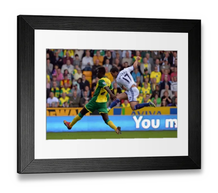Framed Print : Eden Hazard Scores Chelsea's Second Goal vs. Norwich City (6th October 2013) Framed Print : Eden Hazard Scores Chelsea's Second Goal vs. Norwich City (6th October 2013)