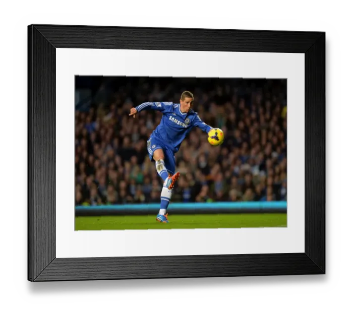 Framed Print : Fernando Torres Heartbreaking Close-Range Miss: Chelsea vs Manchester City (October 27, 2013)