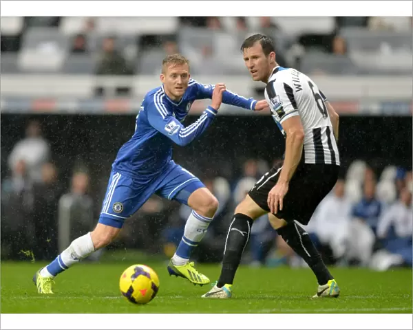 Soccer - Barclays Premier League - Newcastle United v Chelsea - St James Park