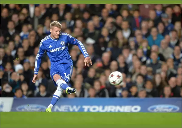 Soccer - UEFA Champions League - Group E - Chelsea v Schalke 04 - Stamford Bridge