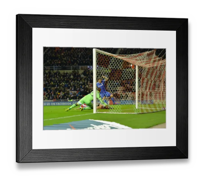 Framed Print : Frank Lampard Scores Chelsea's Opening Goal: Sunderland vs. Chelsea (December 17, 2013)