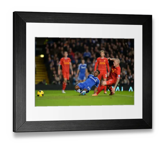 Framed Print : Samuel Eto'o Scores Chelsea's Second Goal: Chelsea vs. Liverpool (December 29, 2013, Stamford Bridge)