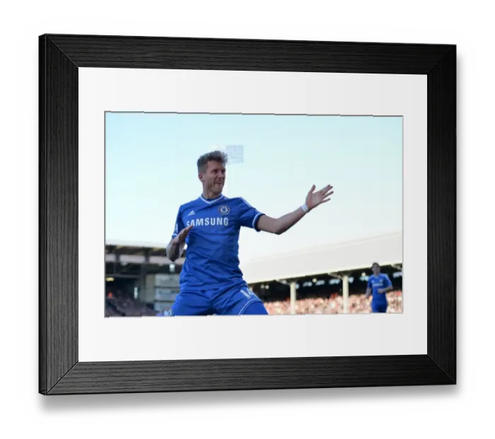 Framed Print : Schurrle's Thrilling Goal: Fulham vs. Chelsea, Barclays Premier League (March 1, 2014) Framed Print : Schurrle's Thrilling Goal: Fulham vs. Chelsea, Barclays Premier League (March 1, 2014)