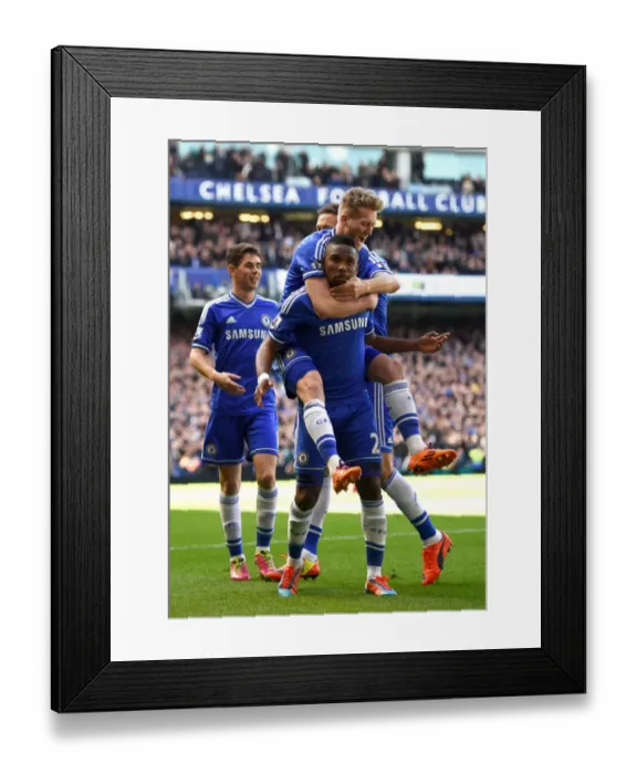 Framed Print : Samuel Eto'o's Thrilling First Goal Against Arsenal: A Memorable Moment at Stamford Bridge (22nd March 2014)