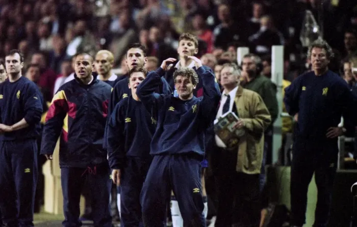 Framed Print : Anxious Await: Mark Hughes of Chelsea at the 1998 UEFA European Cup-Winners Cup Final against VfB Stuttgart Framed Print : Anxious Await: Mark Hughes of Chelsea at the 1998 UEFA European Cup-Winners Cup Final against VfB Stuttgart