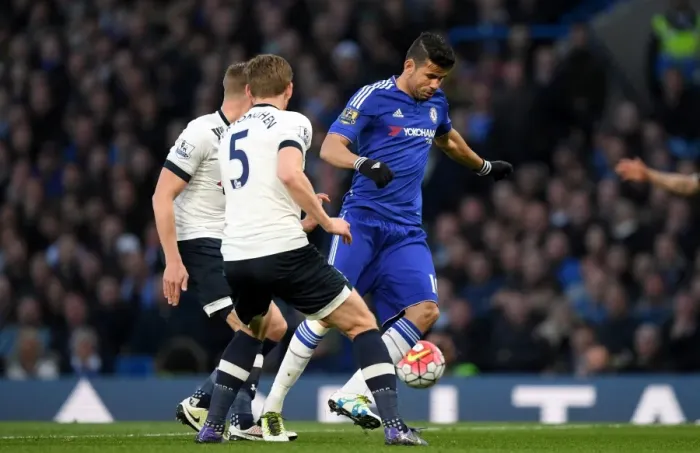 Framed Print : Battle for the Ball: Diego Costa vs. Jan Vertonghen - Premier League 2015-16: Chelsea vs. Tottenham Hotspur Framed Print : Battle for the Ball: Diego Costa vs. Jan Vertonghen - Premier League 2015-16: Chelsea vs. Tottenham Hotspur
