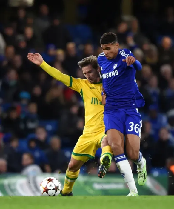 Framed Print : Battle for the Ball: Loftus-Cheek vs. Silva - UEFA Champions League Clash at Stamford Bridge