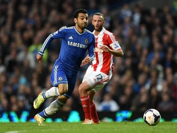 Battle for the Ball: Mohamed Salah vs. Marc Wilson - Chelsea vs. Stoke City, Premier League (5th April 2014)
