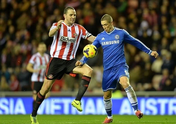 Battle for the Ball: Torres vs. O'Shea - Chelsea vs. Sunderland Rivalry (December 4, 2013)