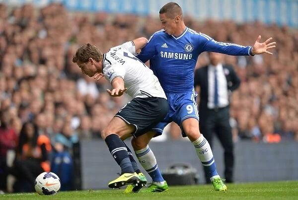 Battle for the Ball: Vertonghen vs. Torres - Premier League Showdown at White Hart Lane (2013): Tottenham Hotspur vs. Chelsea
