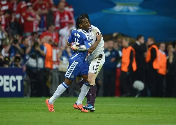 Champions League Triumph: Didier Drogba and Petr Cech Celebrate Chelsea's Victory over FC Bayern Munich