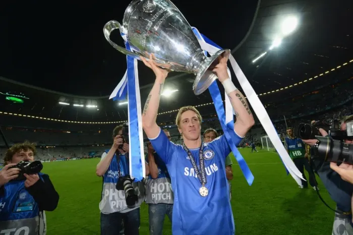 Framed Print : Champions League Triumph: Torres's Goal Lifts Chelsea to Victory over Bayern Munich, 2012