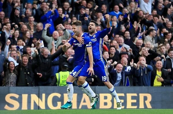 Chelsea Celebration: Gary Cahill and Diego Costa Rejoice Over Second Goal vs. Manchester United (Premier League)