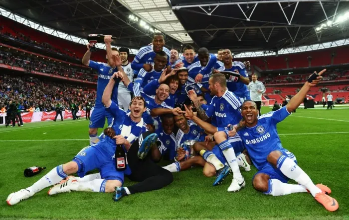 Framed Print : Chelsea FC Celebrates FA Cup Victory over Liverpool at Wembley Stadium (2012) Framed Print : Chelsea FC Celebrates FA Cup Victory over Liverpool at Wembley Stadium (2012)