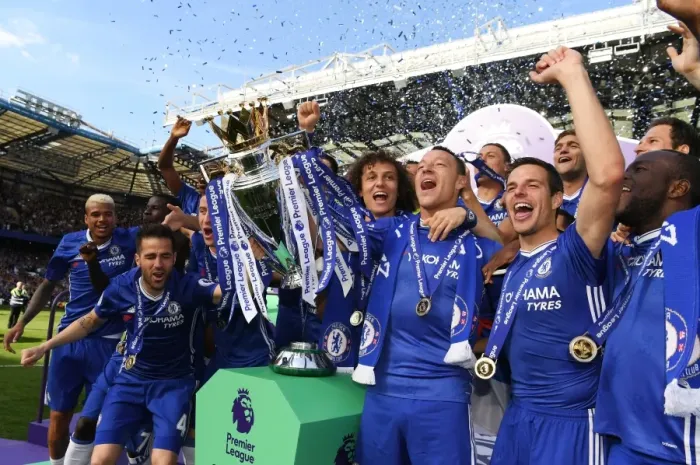 Framed Print : Chelsea FC: Euphoric Premier League Title Victory Celebrations at Stamford Bridge