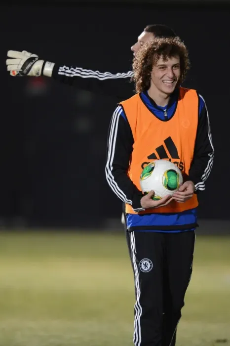 Framed Print : Chelsea FC's David Luiz in Focus: Training at Marinos Town Ground for FIFA Club World Cup, Yokohama, Japan (December 2012) Framed Print : Chelsea FC's David Luiz in Focus: Training at Marinos Town Ground for FIFA Club World Cup, Yokohama, Japan (December 2012)