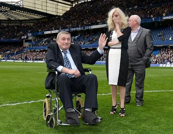 Chelsea Legends: Bobby Tambling Reunites at Stamford Bridge - Chelsea vs Swansea City (April 2013)