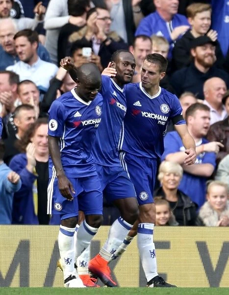 Chelsea Triumph: Victor Moses, Kante, and Azpilicueta Celebrate Moses' Third Goal vs Leicester City